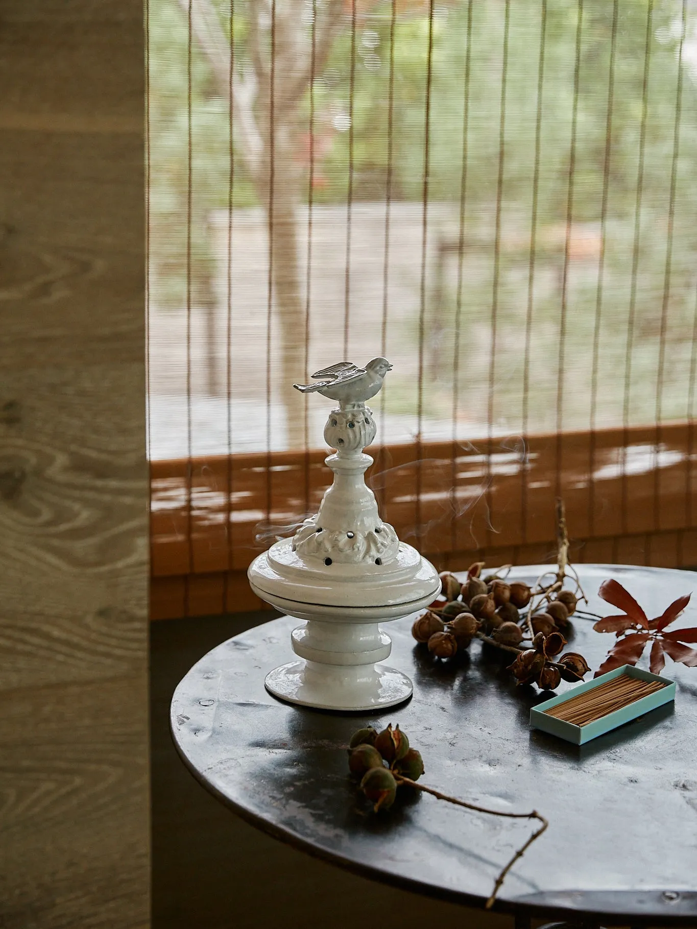 Oiseau Incense Holder