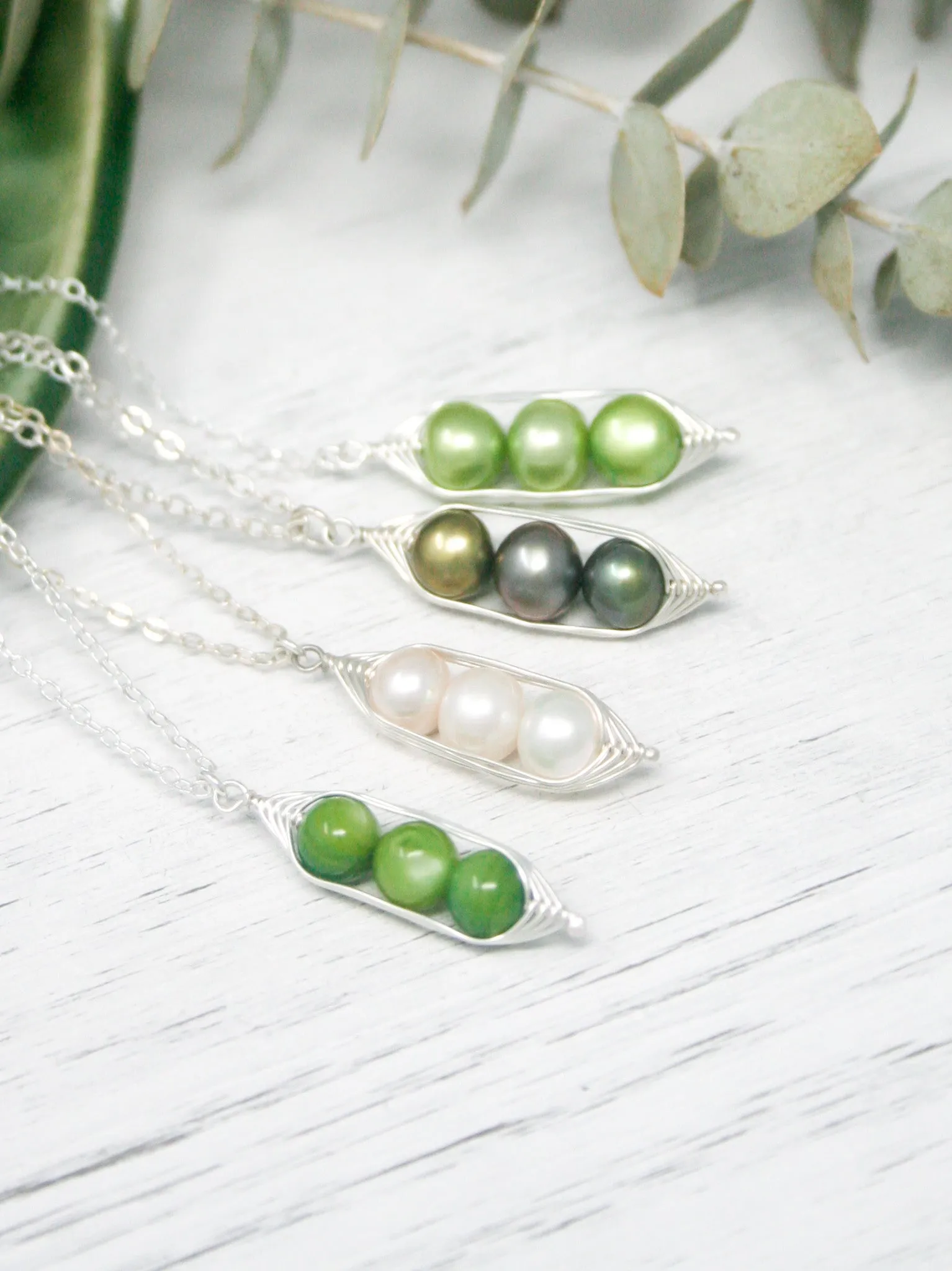 Three peas in a pod necklace [made to order]
